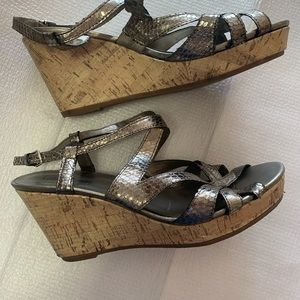 Kelly and Katie wedge sandals size 9.5